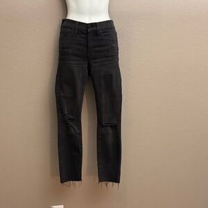 Madewell Black Distressed Skinny Jeans Ripped Knee Raw hem jeans Sz 24 Waist